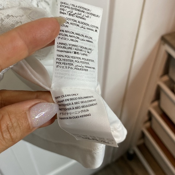 BEBE | Sleeveless Elegant White Lace Peplum Dress - US4 - Perfect for bridal - Picture 4 of 7